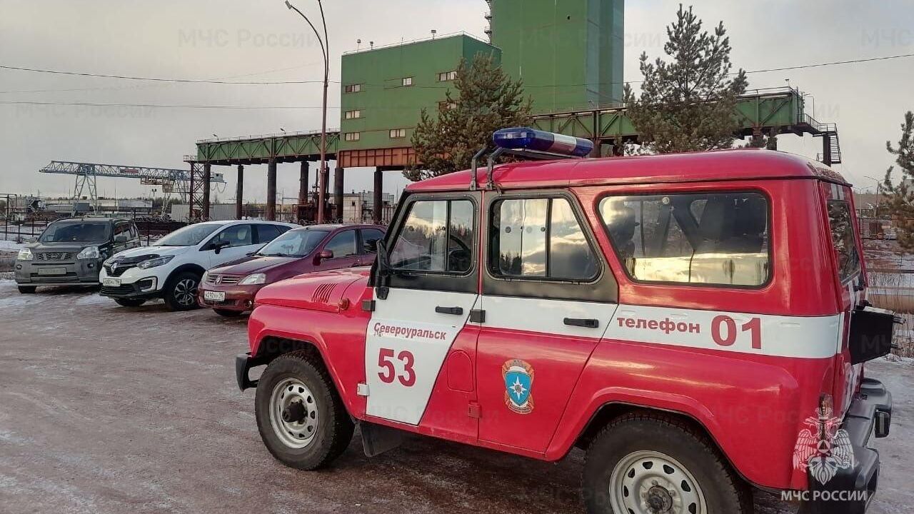 Автомобиль МЧС в Североуральске Автомобиль МЧС в Североуральске - РИА Новости, 1920, 03.04.2025