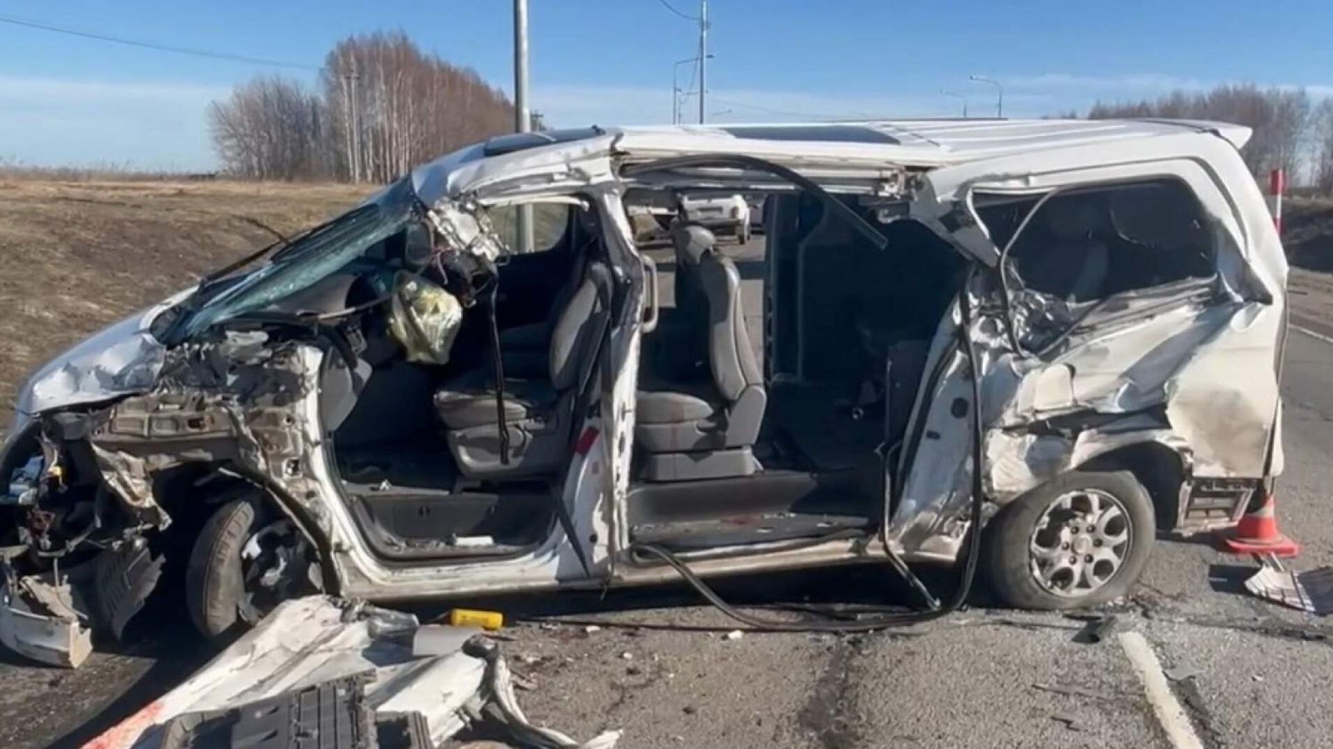 На месте ДТП в Пензенской области На месте ДТП в Пензенской области - РИА Новости, 1920, 03.04.2025