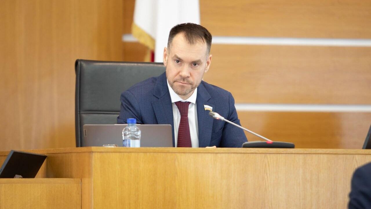 Председатель Законодательного Собрания Вологодской области Сергей Жестянников - РИА Новости, 1920, 10.06.2025