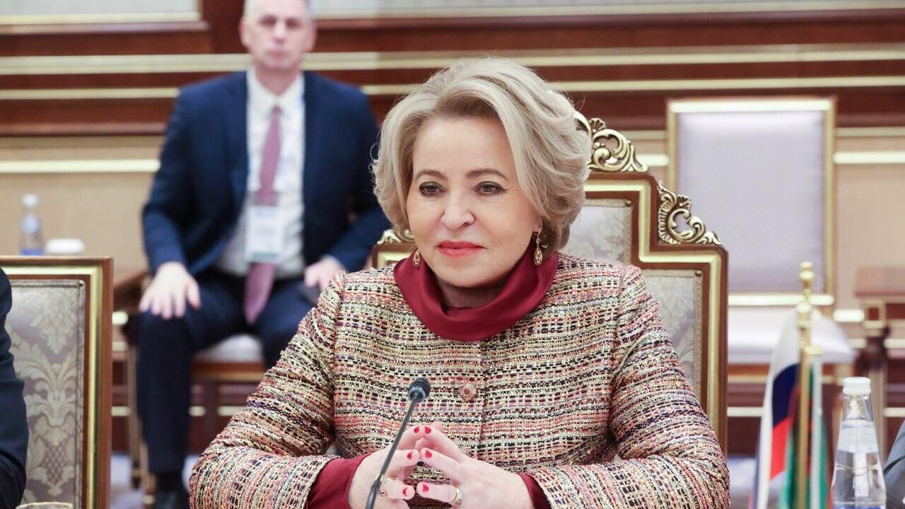 Председатель Совета Федерации РФ Валентина Матвиенко во время с председателем Меджлиса Туркменистана Дуньягозель Гулмановой. 6 апреля 2025 Председатель Совета Федерации РФ Валентина Матвиенко во время с председателем Меджлиса Туркменистана Дуньягозель Гулмановой. 6 апреля 2025 - РИА Новости, 1920, 06.04.2025