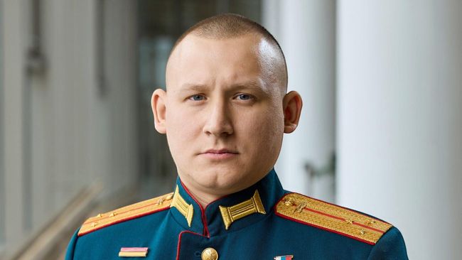 Антон Старостин