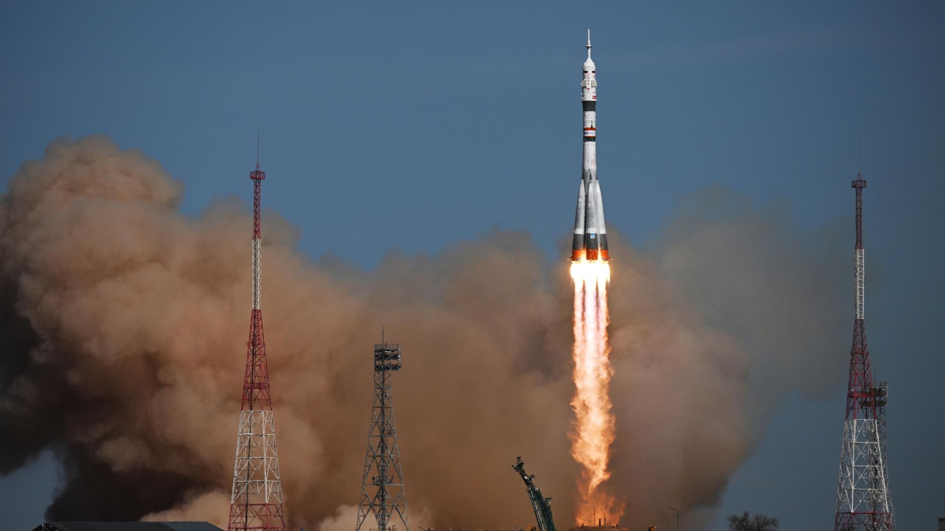 Запуск ракеты-носителя с космодрома Запуск ракеты-носителя с космодрома - РИА Новости, 1920, 25.06.2025