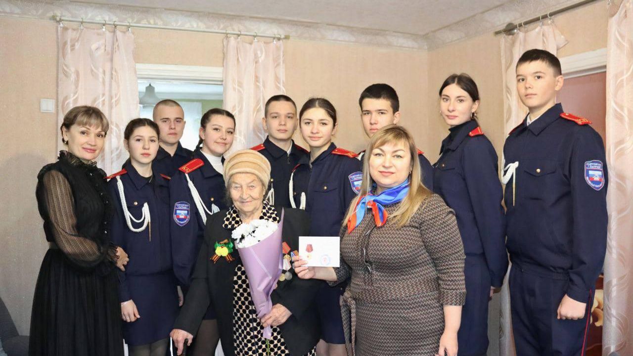 Награждение ветеранов медалью 80 лет Победы в Великой Отечественной войне в ЛНР Награждение ветеранов медалью 80 лет Победы в Великой Отечественной войне в ЛНР - РИА Новости, 1920, 08.04.2025