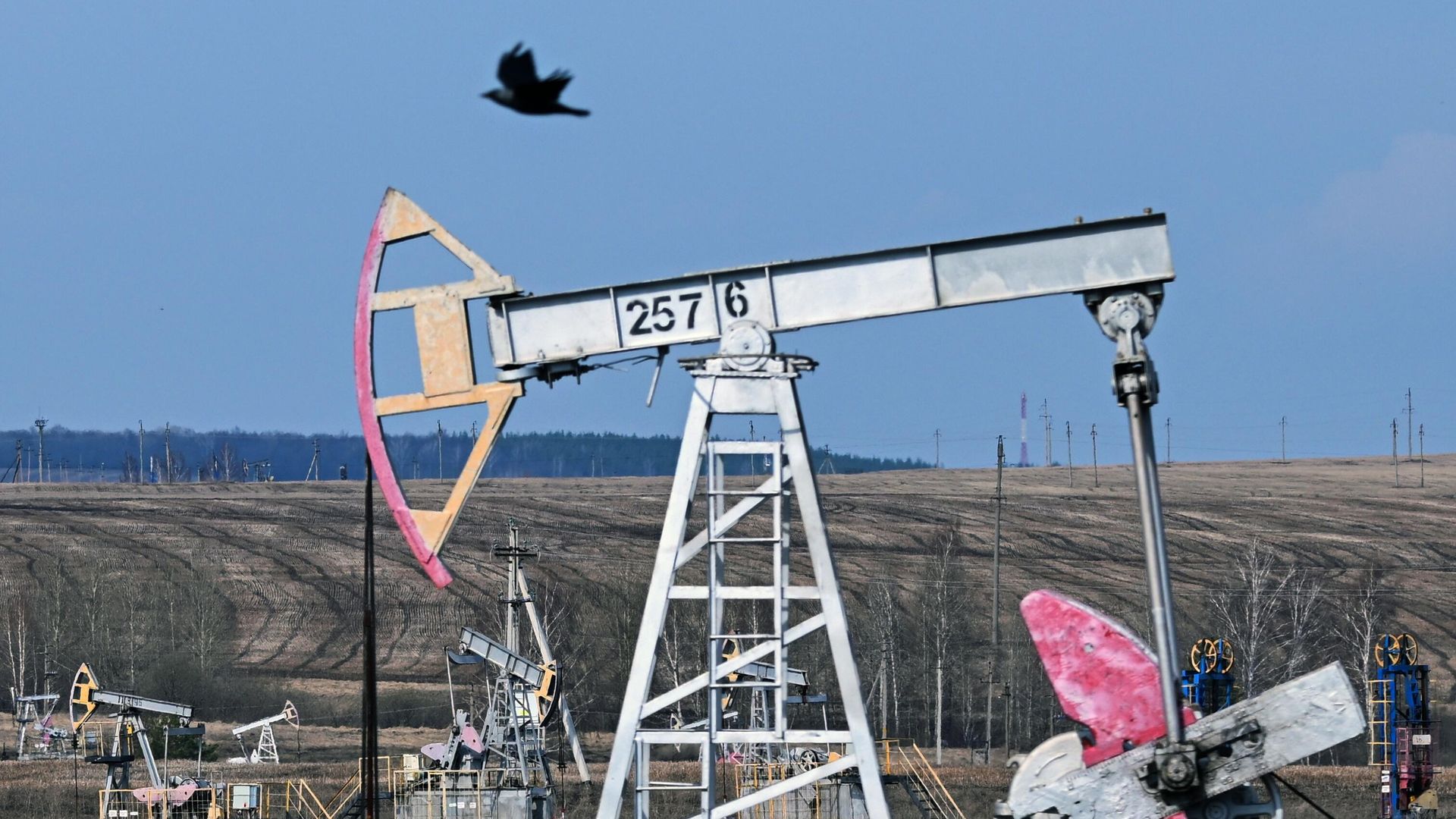 Добыча нефти - РИА Новости, 1920, 09.03.2026