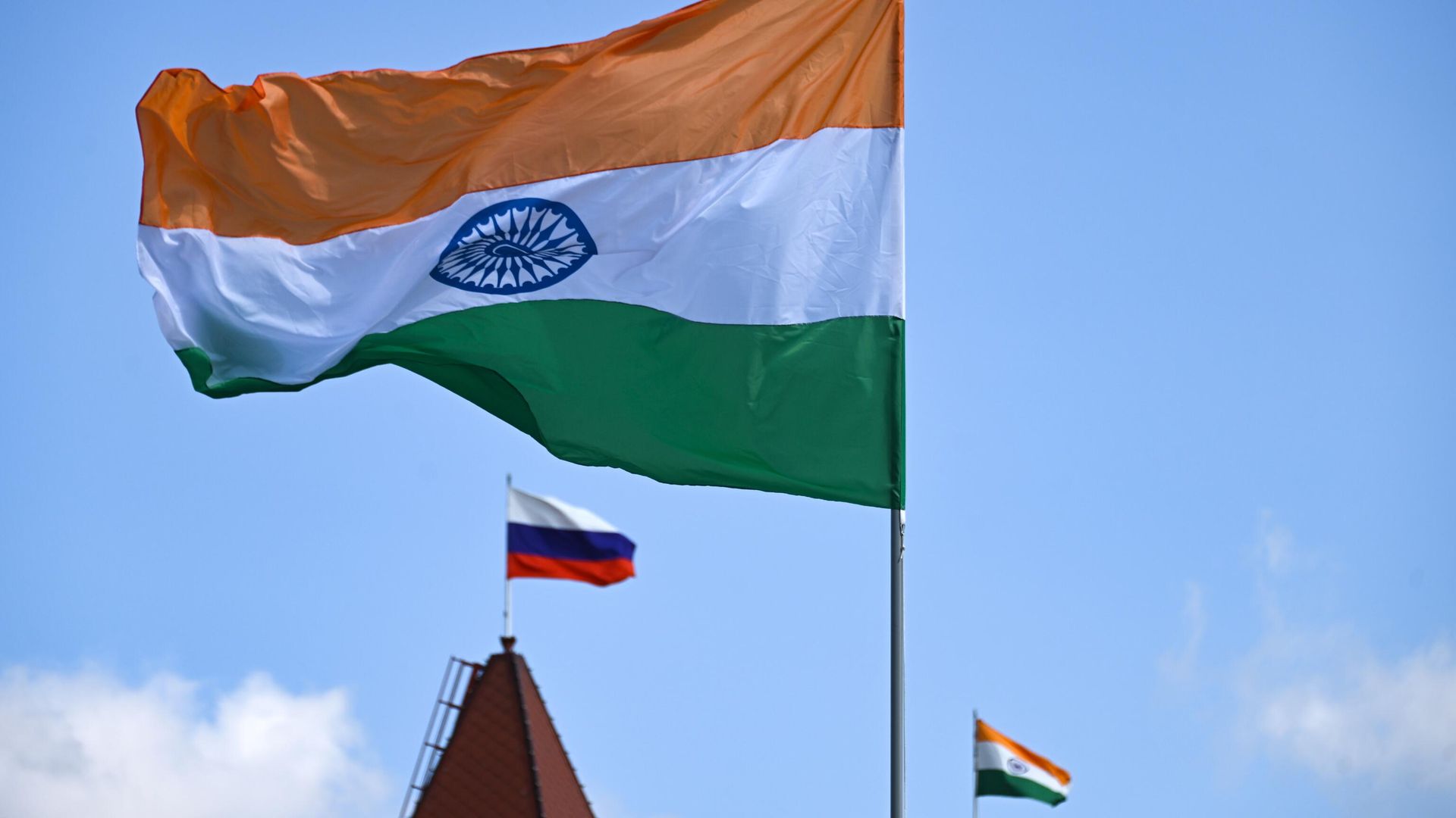 Флаги России и Индии Флаги России и Индии - РИА Новости, 1920, 05.12.2025