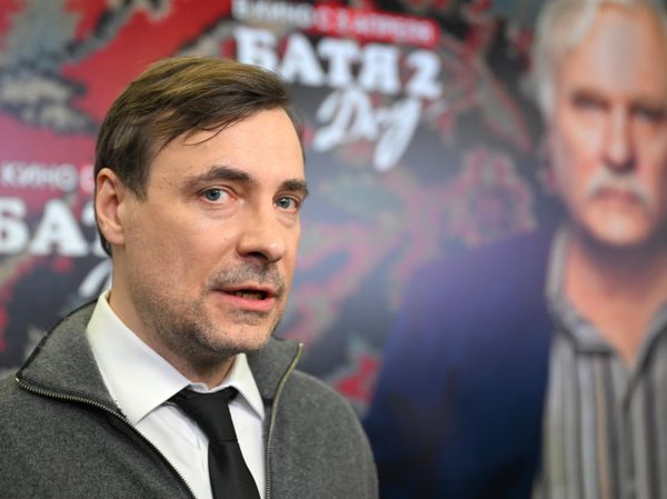 Актер Евгений Цыганов на премьере фильма Батя 2. Дед в Москве