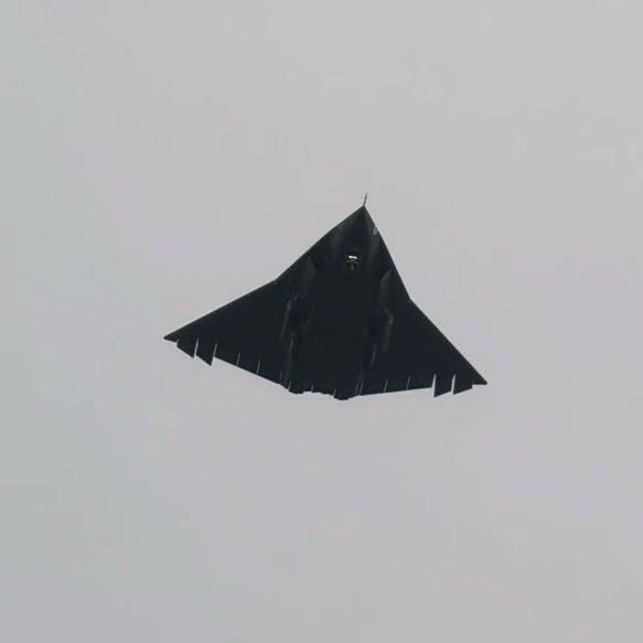 Китайский самолет J-36 - РИА Новости, 1920, 11.04.2025