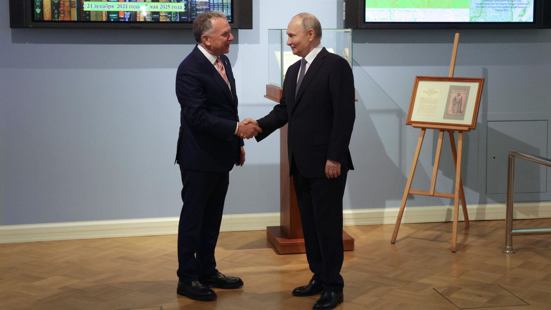Президент Владимир Путин и спецпосланника США по Ближнему Востоку Стивен Уиткофф во время встречи Президент Владимир Путин и спецпосланника США по Ближнему Востоку Стивен Уиткофф во время встречи - РИА Новости, 1920, 22.04.2025