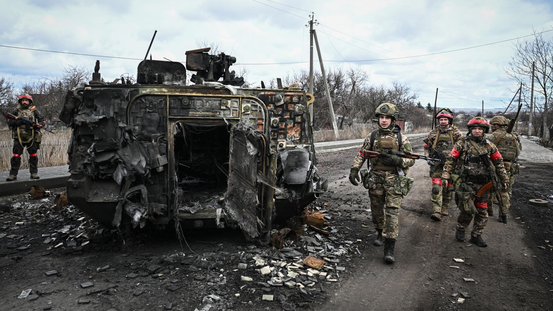 Военнослужащие ВС России в Курской области Военнослужащие ВС России в Курской области - РИА Новости, 1920, 12.04.2025