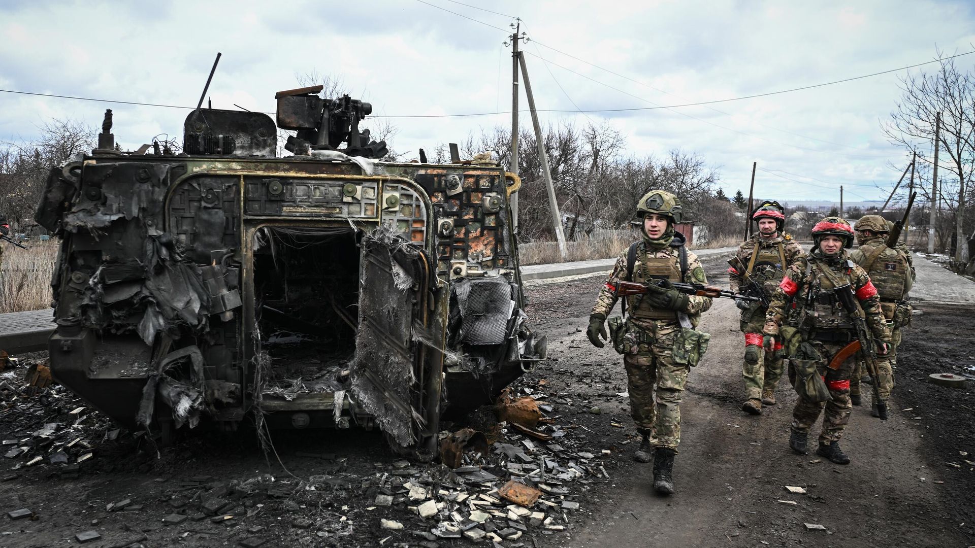 Военнослужащие ВС России в Курской области Военнослужащие ВС России в Курской области - РИА Новости, 1920, 12.04.2025