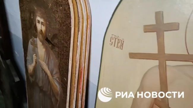 Гагин: российские военнослужащие спасли иконы и церковную атрибутику от военных действий
