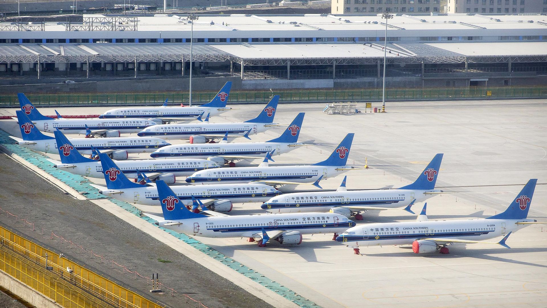 Самолеты Boeing 737 Max авиакомпании China Southern Airlines в международном аэропорту Дивопу в Урумчи - РИА Новости, 1920, 15.04.2025