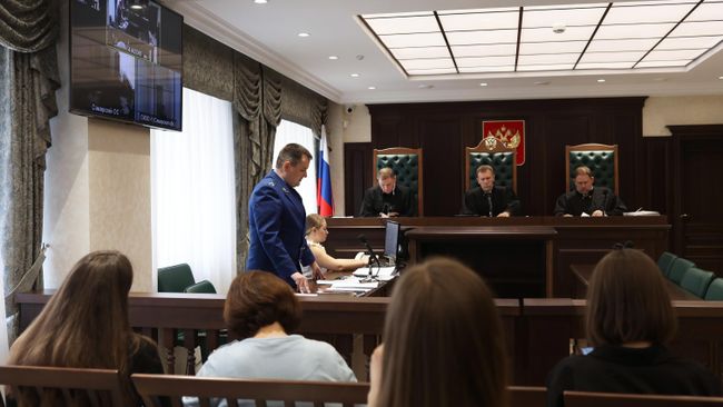 Заседание суда по делу певца Эдуарда Шарлота в Нижнем Новгороде