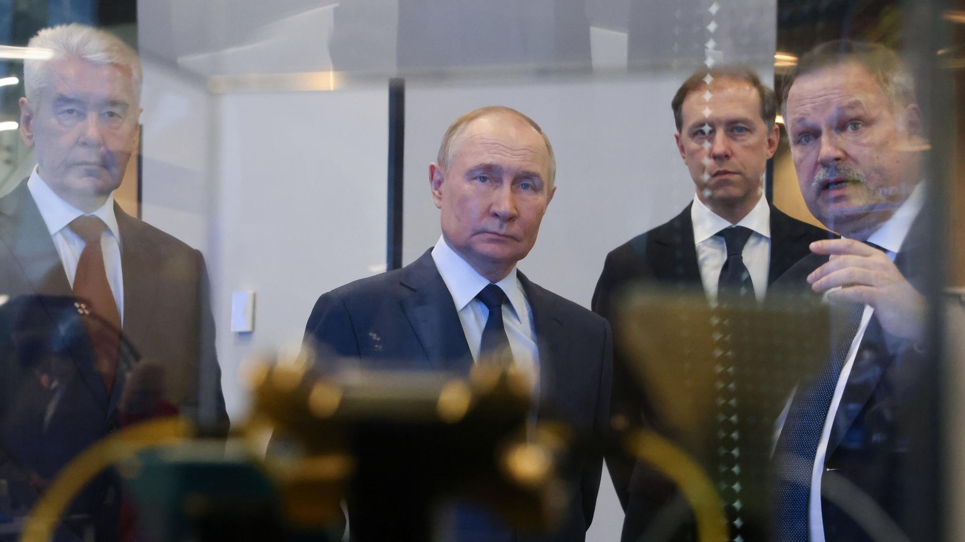Президент России Владимир Путин во время посещения МГТУ им. Н.Э Баумана Президент России Владимир Путин во время посещения МГТУ им. Н.Э Баумана - РИА Новости, 1920, 16.04.2025
