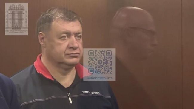 Алексей Дедов в зале суда Алексей Дедов в зале суда