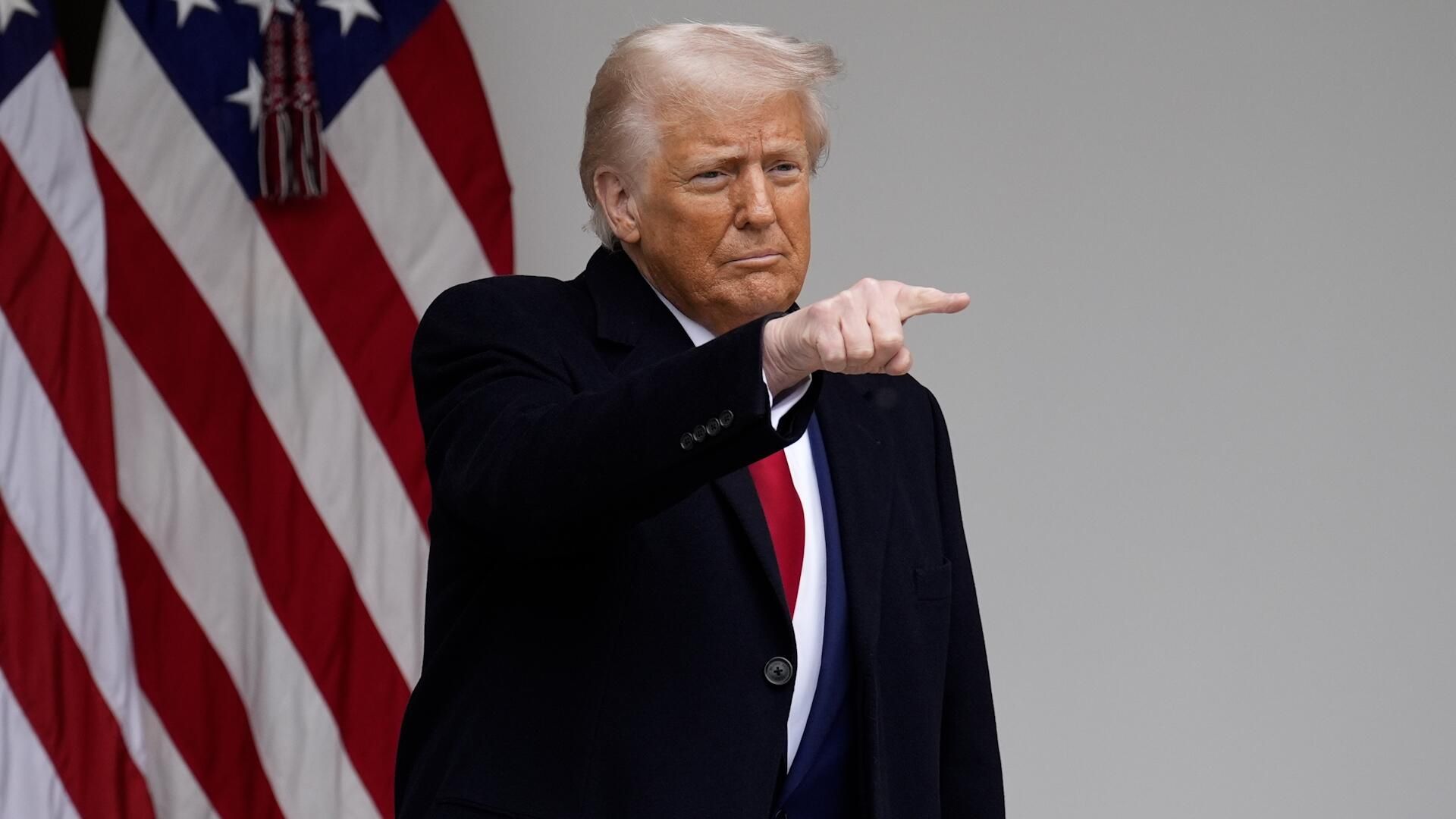 Ответ Трампа на вопрос о военной помощи Киеву Ответ Трампа на вопрос о военной помощи Киеву - РИА Новости, 1920, 18.04.2025