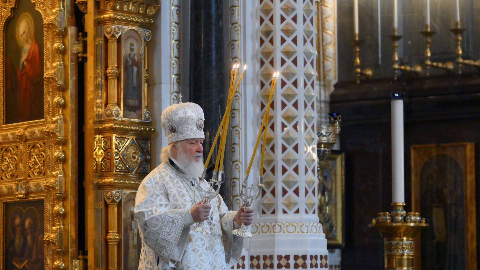 Патриарх Московский и всея Руси Кирилл совершает божественную литургию в Храме Христа Спасителя в Москве Патриарх Московский и всея Руси Кирилл совершает божественную литургию в Храме Христа Спасителя в Москве - РИА Новости, 1920, 19.04.2025