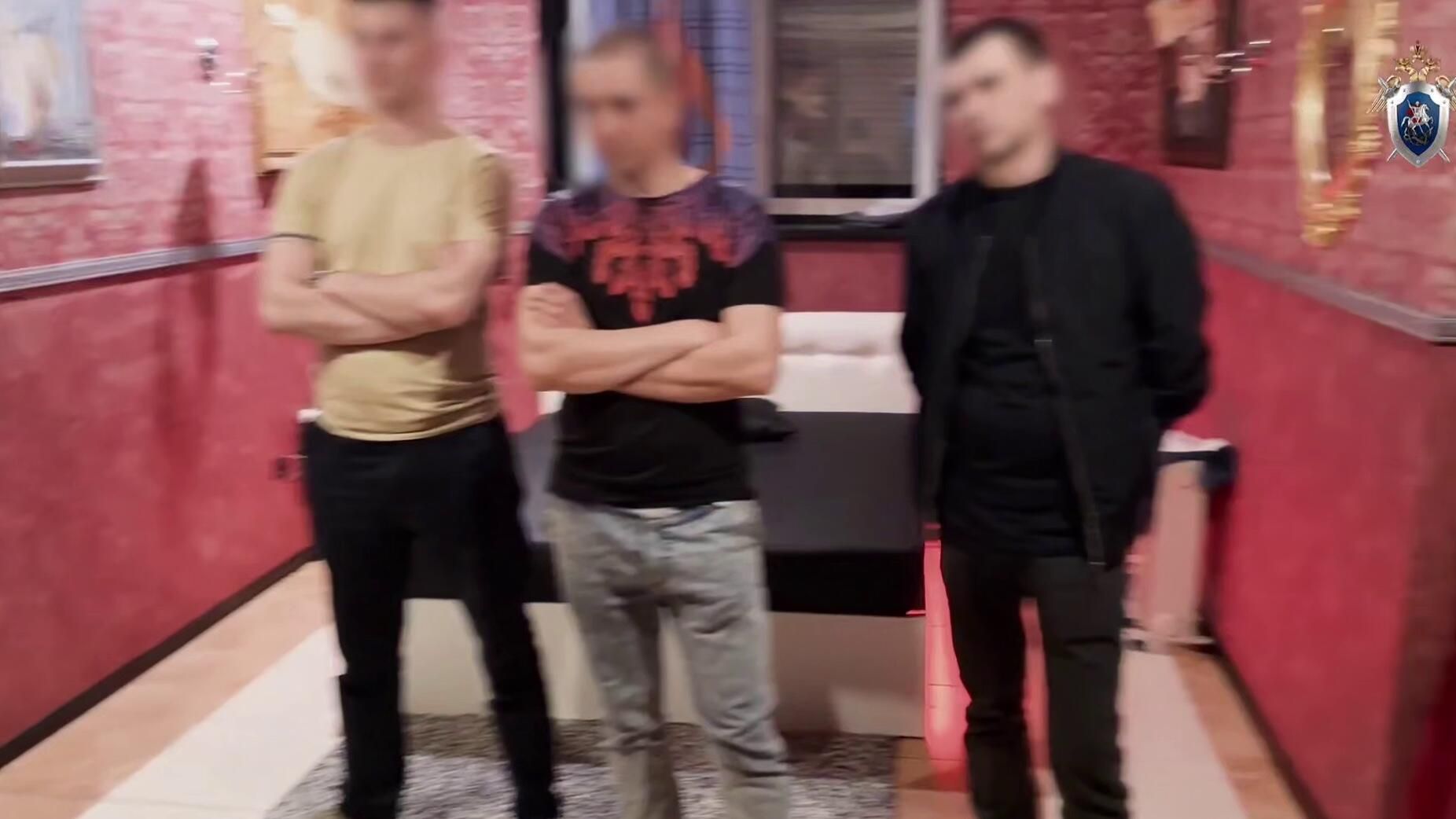Владельцев трех борделей задержали в Калининграде Владельцев трех борделей задержали в Калининграде - РИА Новости, 1920, 21.04.2025