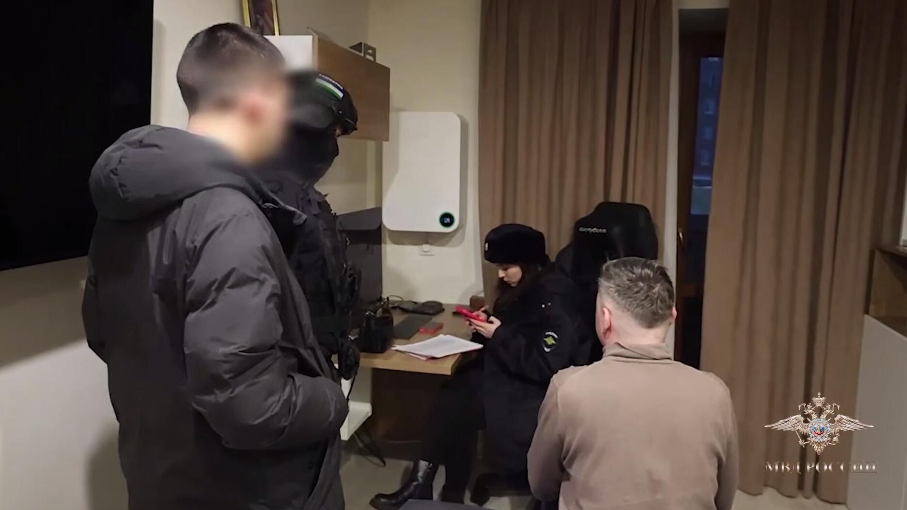 Задержание мошенников в Башкирии Задержание мошенников в Башкирии - РИА Новости, 1920, 21.04.2025