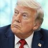 Президент США Дональд Трамп общается со СМИ в Овальном кабинете Белого дома Президент США Дональд Трамп общается со СМИ в Овальном кабинете Белого дома