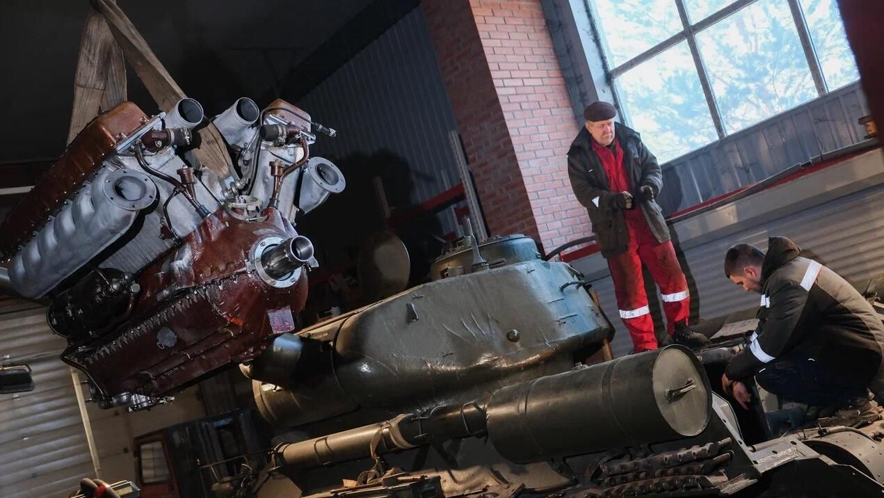 КМЗ восстановил Т-34 для участия в параде в честь 80-летия Победы КМЗ восстановил Т-34 для участия в параде в честь 80-летия Победы - РИА Новости, 1920, 29.04.2025