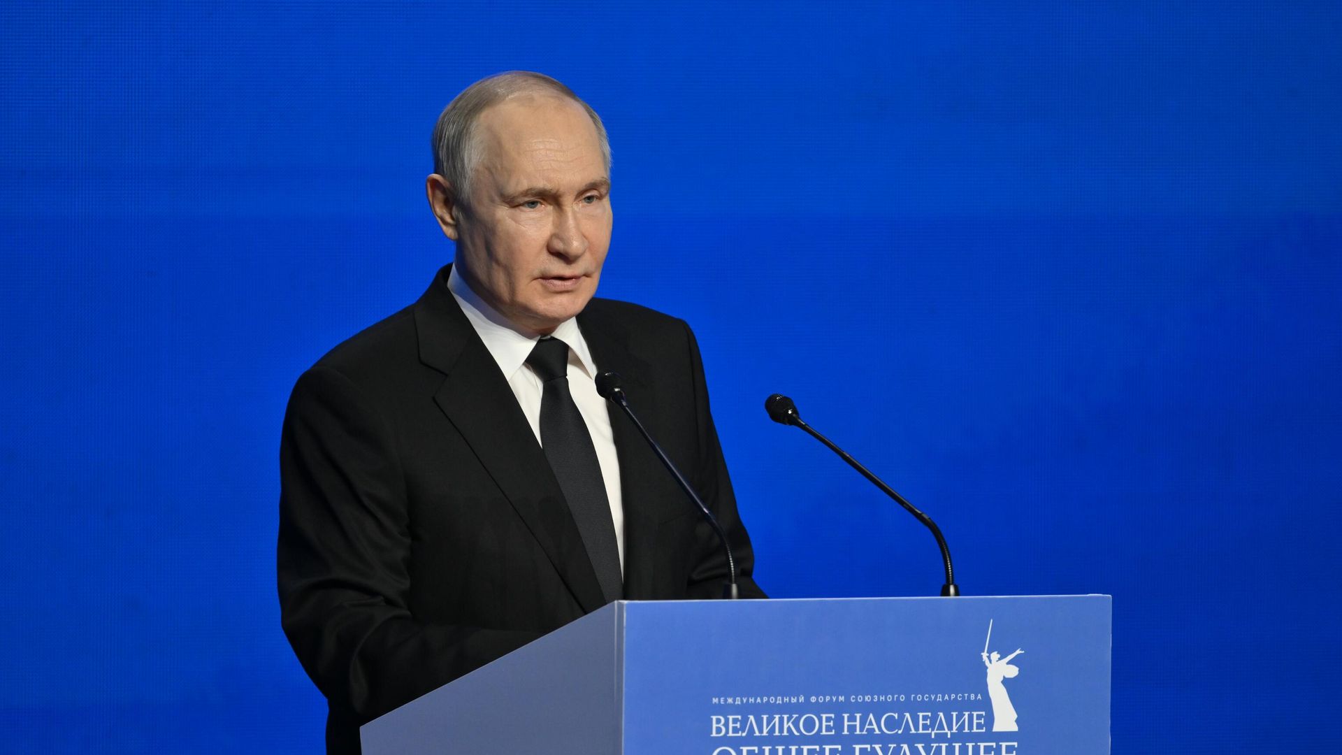 Президент РФ Владимир Путин Президент РФ Владимир Путин - РИА Новости, 1920, 30.04.2025