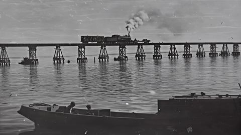 Первый Керченский мост. 1944 год 