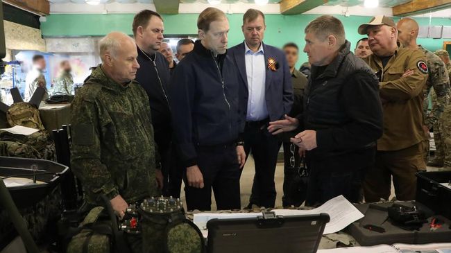 Первый вице-премьер РФ Денис Мантуров в рамках рабочей поездки в Запорожскую область посетил группировку Днепр