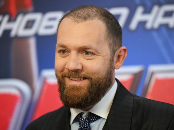 Актер Денис Шведов на премьере фильма Финал режиссеров Владимира Преснякова, Олега Преснякова и Петра Зеленова в Москве Актер Денис Шведов на премьере фильма Финал режиссеров Владимира Преснякова, Олега Преснякова и Петра Зеленова в Москве
