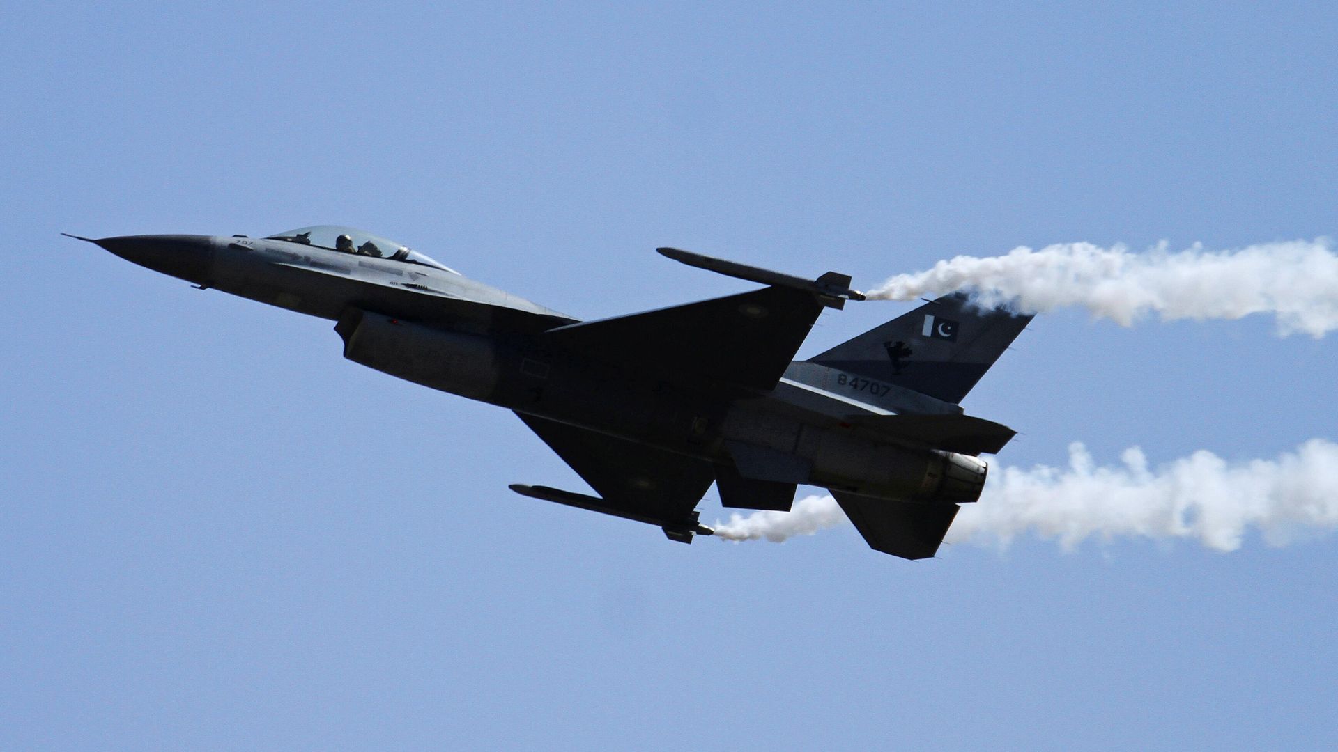 Истребитель F-16 ВВС Пакистана - РИА Новости, 1920, 01.10.2026
