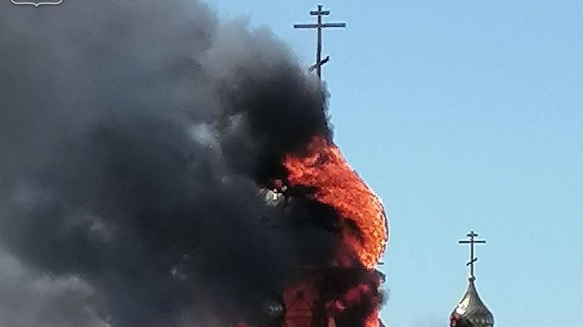 Дрон ВСУ атаковал храм Георгия Победоносца в селе Толоконное в Белгородской области Дрон ВСУ атаковал храм Георгия Победоносца в селе Толоконное в Белгородской области - РИА Новости, 1920, 03.05.2025