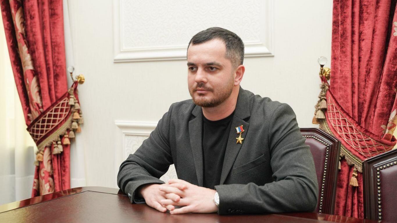 Участник программы Время героев Юрий Абаев - РИА Новости, 1920, 06.05.2025