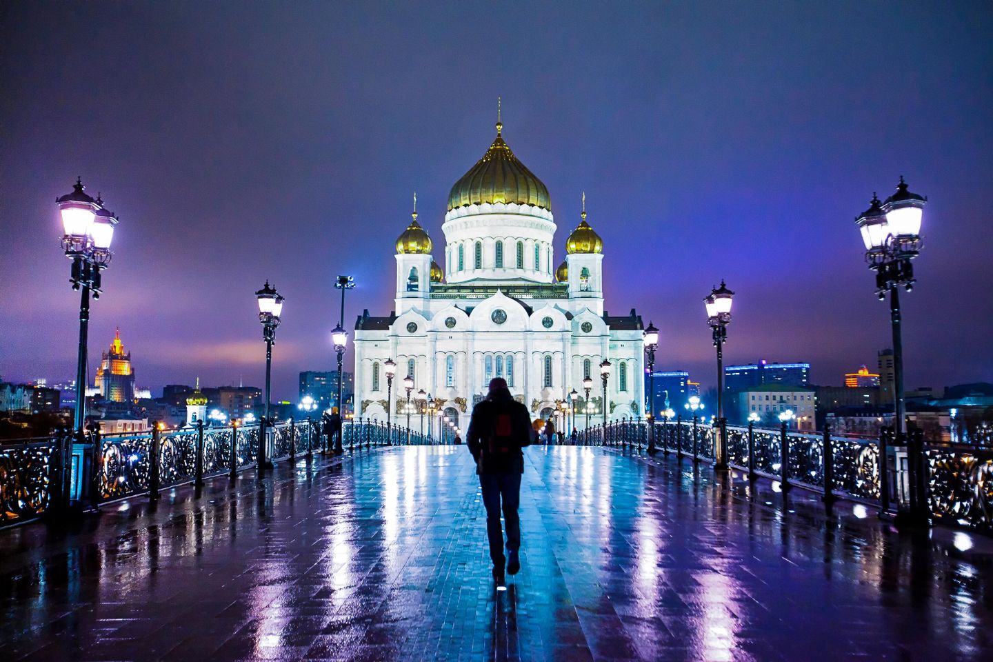 Храм Христа Спасителя в ночное время