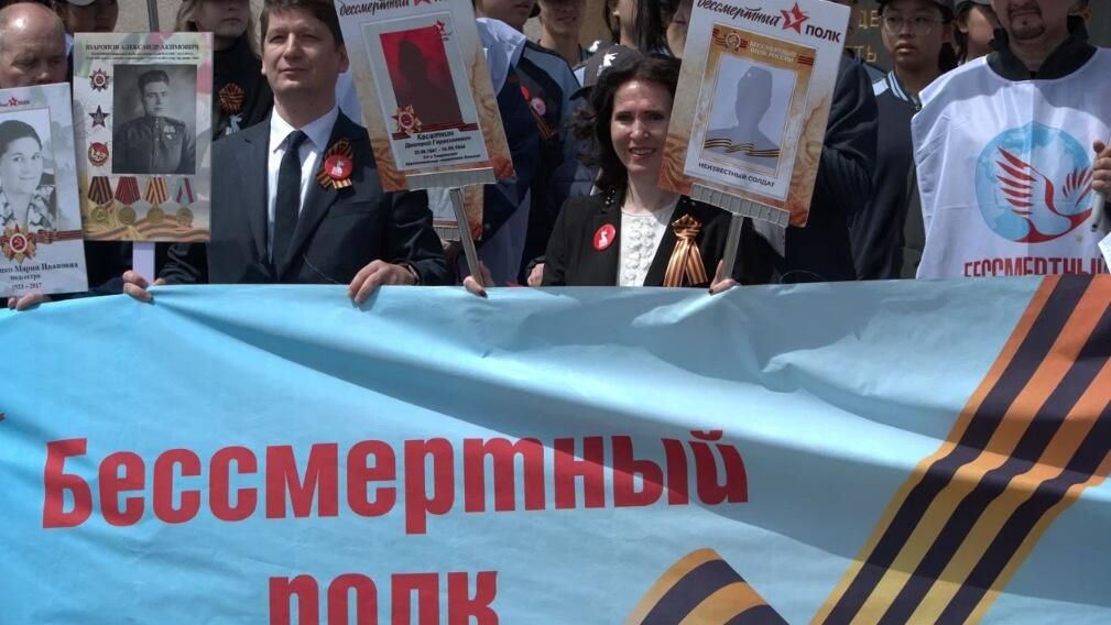 Бессмертный полк в Даляне, Китай Бессмертный полк в Даляне, Китай - РИА Новости, 1920, 08.05.2025