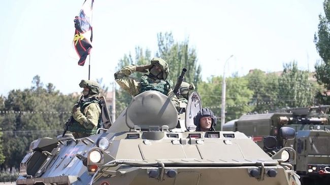 Парад в Каспийске 9 мая 2025 Парад в Каспийске 9 мая 2025