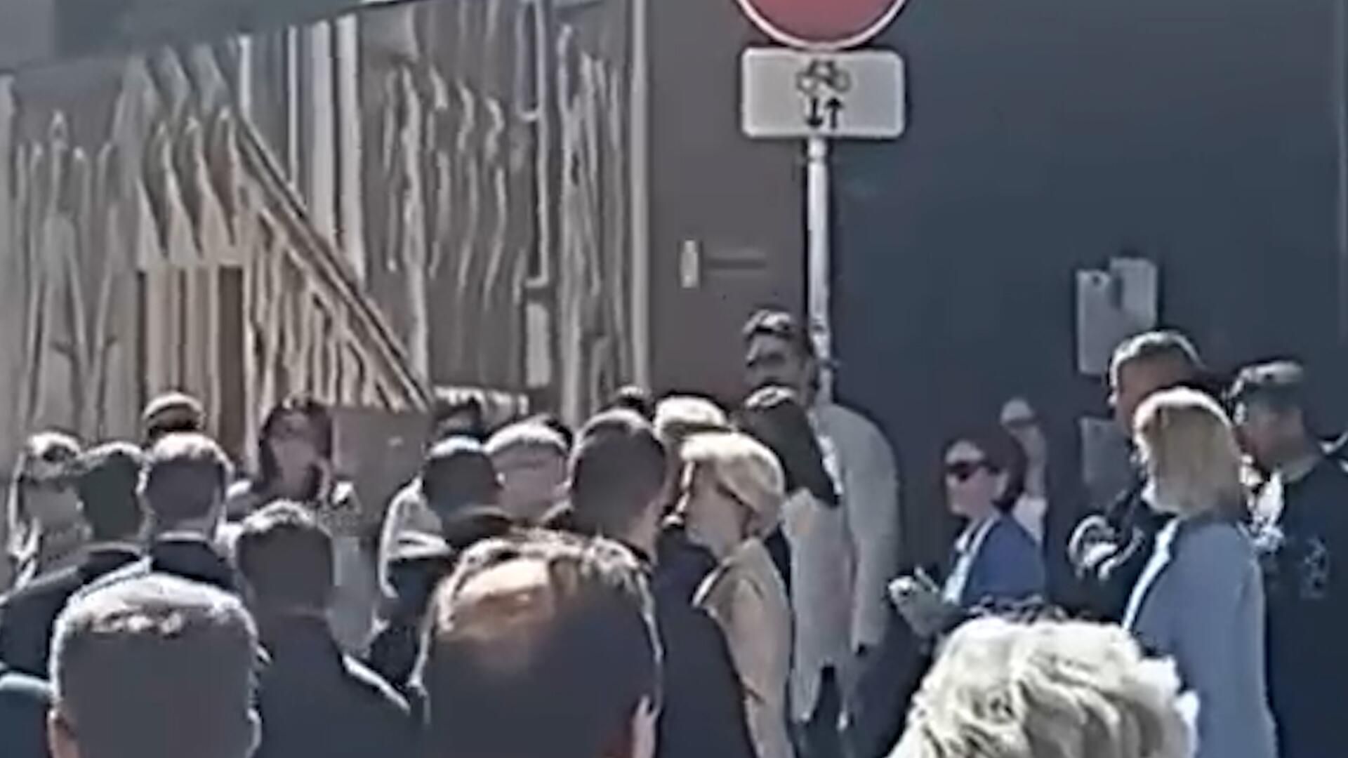 Фон дер Ляйен в Люксембурге встретили песней День Победы - РИА Новости, 1920, 10.05.2025