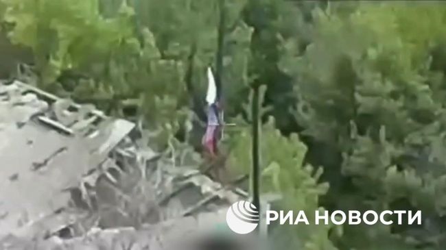 Кадры освобождения поселка Котляровка в ДНР