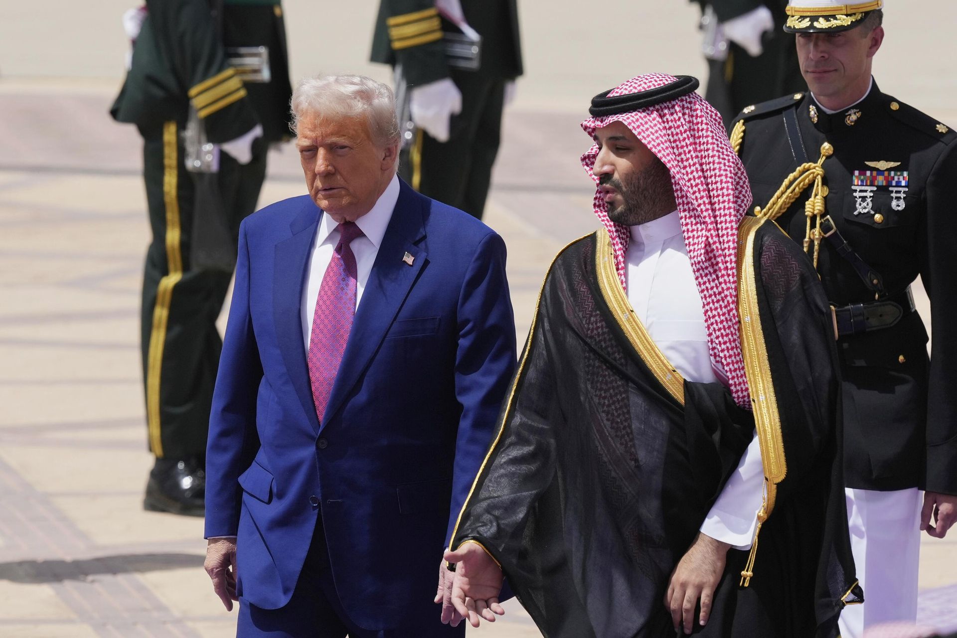 Президент США Дональд Трамп и наследный принц Саудовской Аравии Мухаммед бен Салман во время встречи в Эр-Рияде - РИА Новости, 1920, 01.07.2025