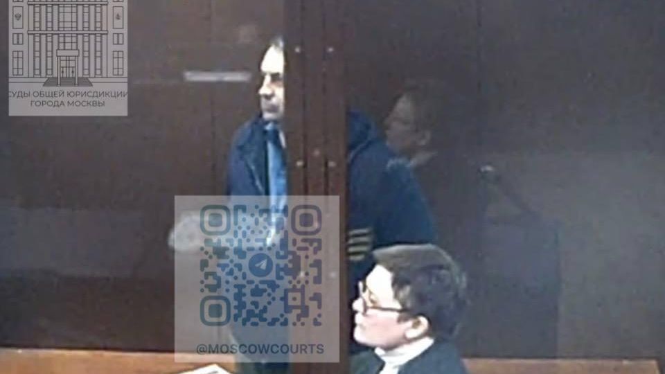 Замдиректора департамента Минтранса Владимир Луговенко в зале суда - РИА Новости, 1920, 18.04.2026