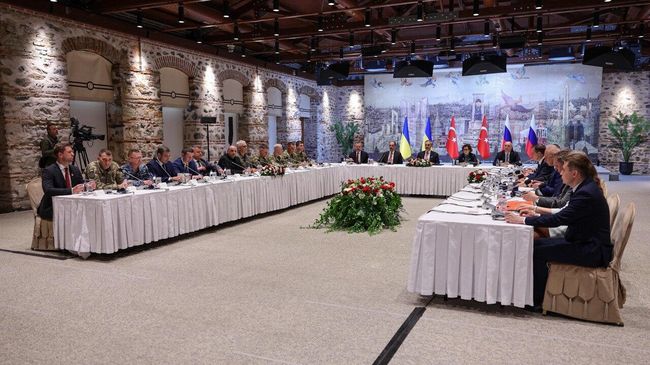 Переговоры с участием делегаций России, Украины и Турции