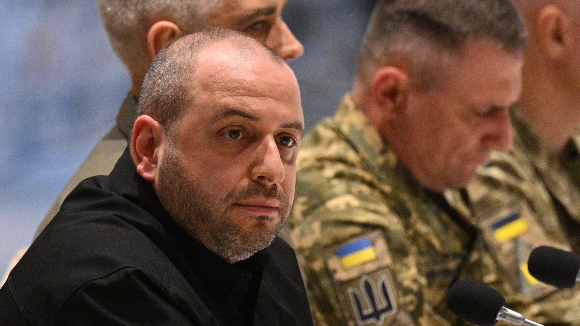 Министр обороны Украины Рустем Умеров на переговорах между делегациями России и Украины в Стамбуле Министр обороны Украины Рустем Умеров на переговорах между делегациями России и Украины в Стамбуле - РИА Новости, 1920, 16.05.2025