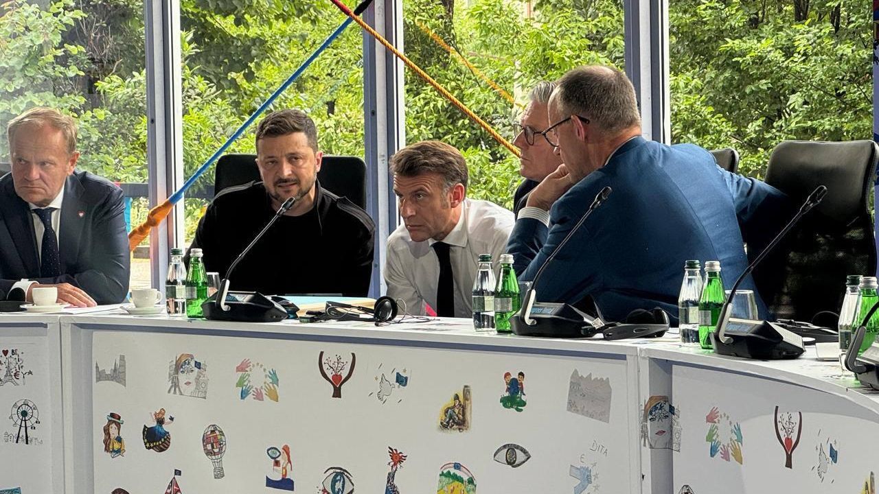 Дональд Туск, Владимир Зеленский, Эммануэль Макрон, Кир Стармер и Фридрих Мерц Дональд Туск, Владимир Зеленский, Эммануэль Макрон, Кир Стармер и Фридрих Мерц - РИА Новости, 1920, 07.07.2025