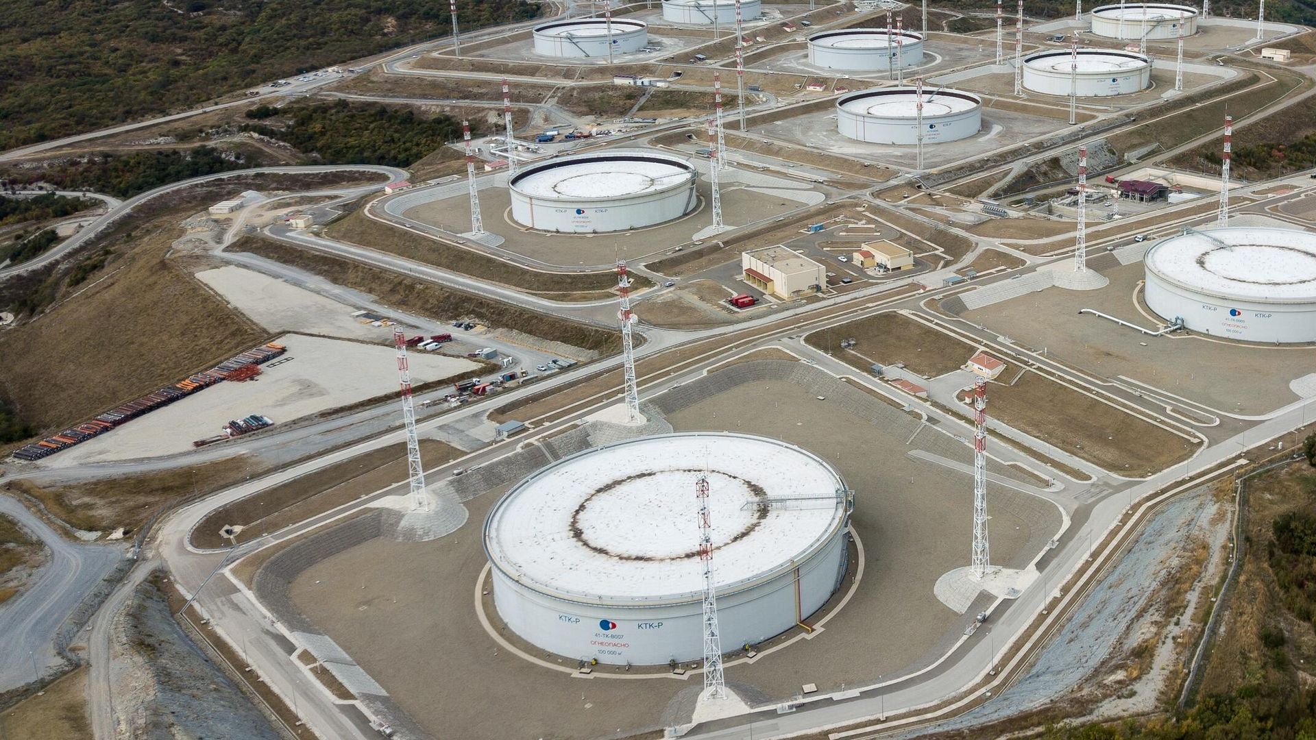 Нефтехранилище Каспийского трубопроводного консорциума (КТК-Р) в Краснодарском крае - РИА Новости, 1920, 06.04.2026