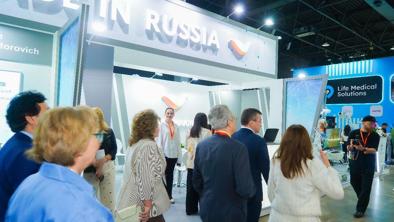 Российские компании представляют передовые медицинские разработки на выставке в Алма-Ате Российские компании представляют передовые медицинские разработки на выставке в Алма-Ате - РИА Новости, 1920, 21.05.2025