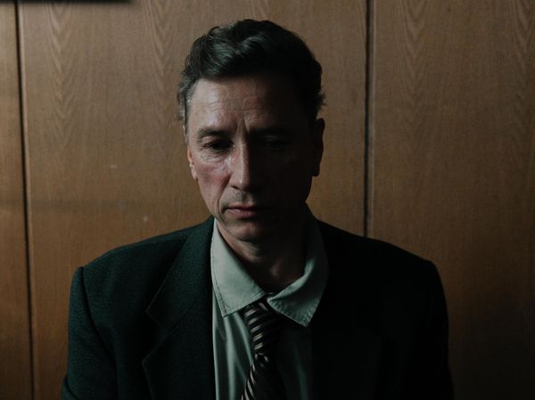 Кадр сериала Фишер. Затмение