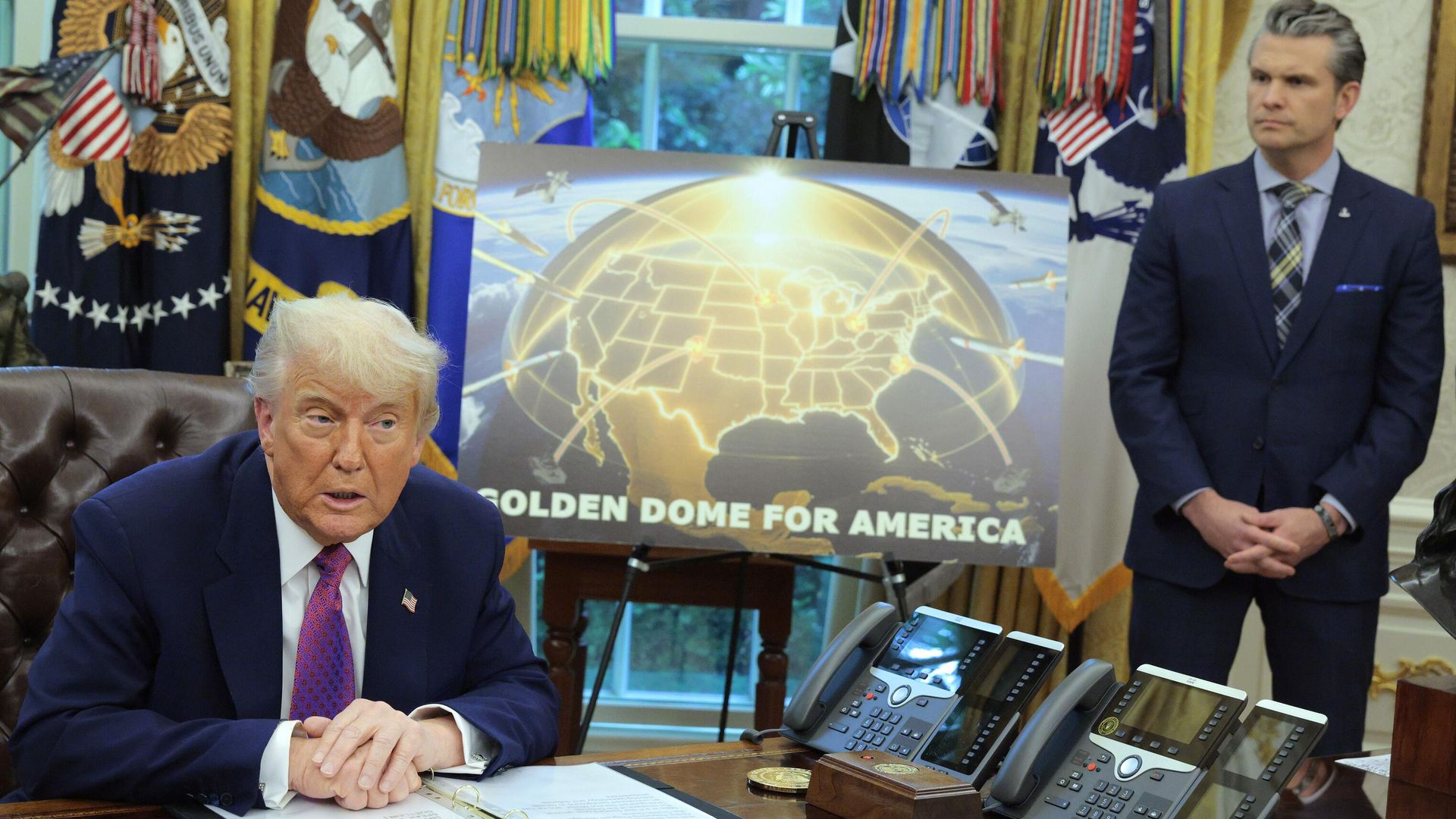 Президент США Дональд Трамп заявляет о создании ПРО Золотой купол в Овальном кабинете Белого дома Президент США Дональд Трамп заявляет о создании ПРО Золотой купол в Овальном кабинете Белого дома - РИА Новости, 1920, 20.05.2025