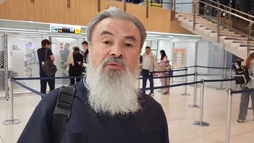Архиепископ Бельцкий и Фалештский Маркелл в аэропорту Кишинева Архиепископ Бельцкий и Фалештский Маркелл в аэропорту Кишинева - РИА Новости, 1920, 23.05.2025