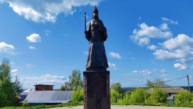 Касимов, памятник царице Сююмбике