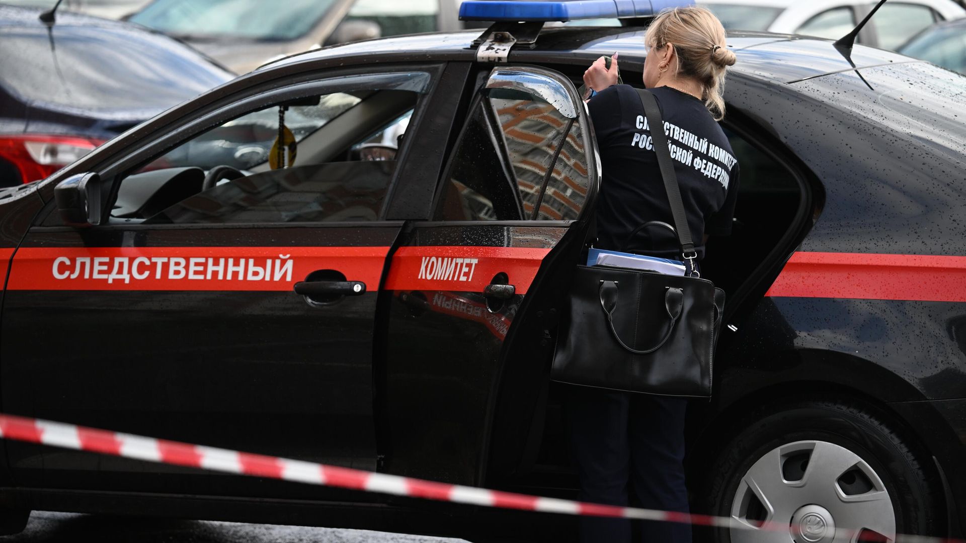 Автомобиль Следственного комитета РФ Автомобиль Следственного комитета РФ - РИА Новости, 1920, 17.08.2025