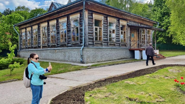 Спас-Клепики. В музее Сергея Есенина